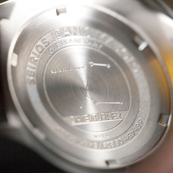 DayeTurner Clock SEIRIOS men's analogue silver watch - light brown leather strap