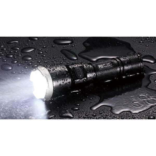 Nitecore P16 Hunting Kit torch