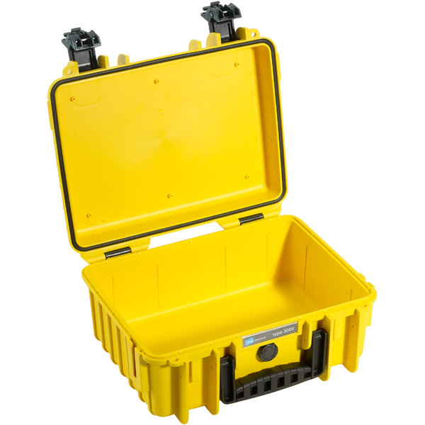 B+W Type 3000 case, yellow/empty