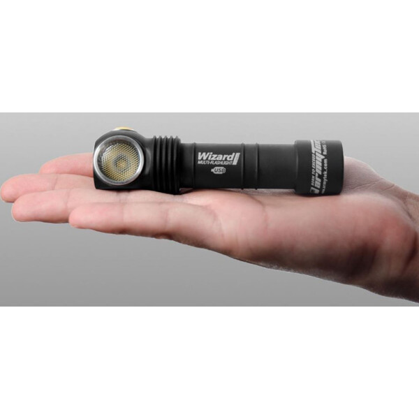 Armytek Torch Multifunkstionslampe Pro Magnet USB (warmes Licht)