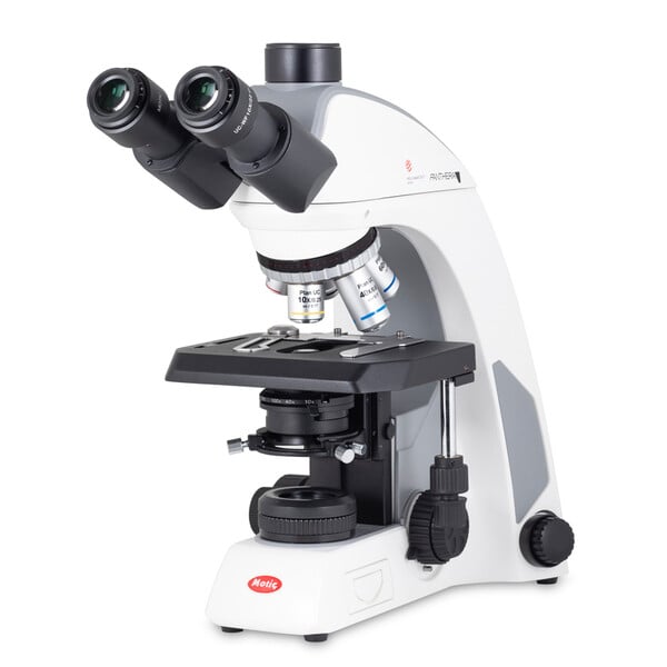 Motic Microscopio Panthera C2 Trinoculare, infinity, plan, achro, 40x-1000x, 10x/22mm, Halogen/LED