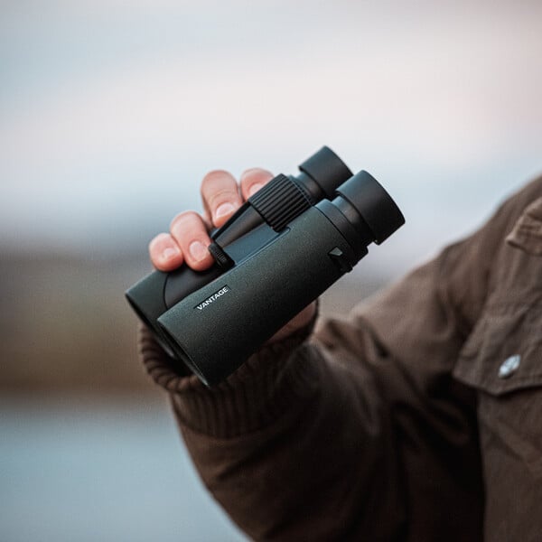 HAWKE Binoculars Vantage 10x32