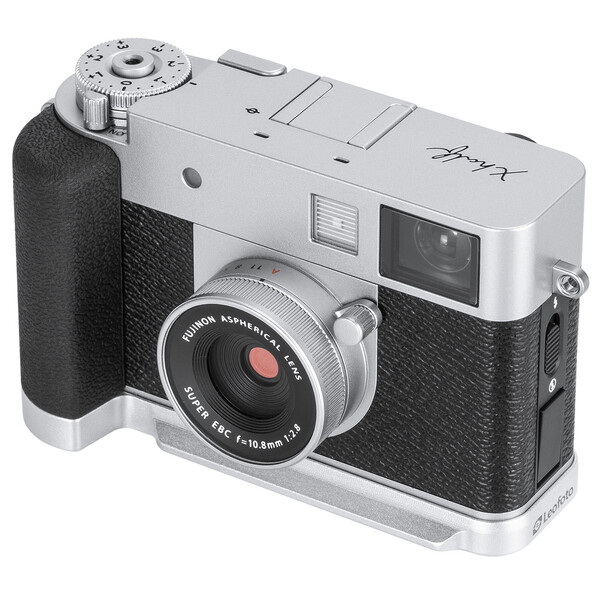 Leofoto LPF-X half camera grip for Fuji X half silver