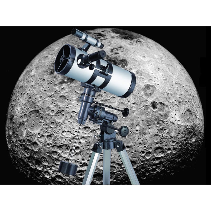 Seben store astronomical telescope