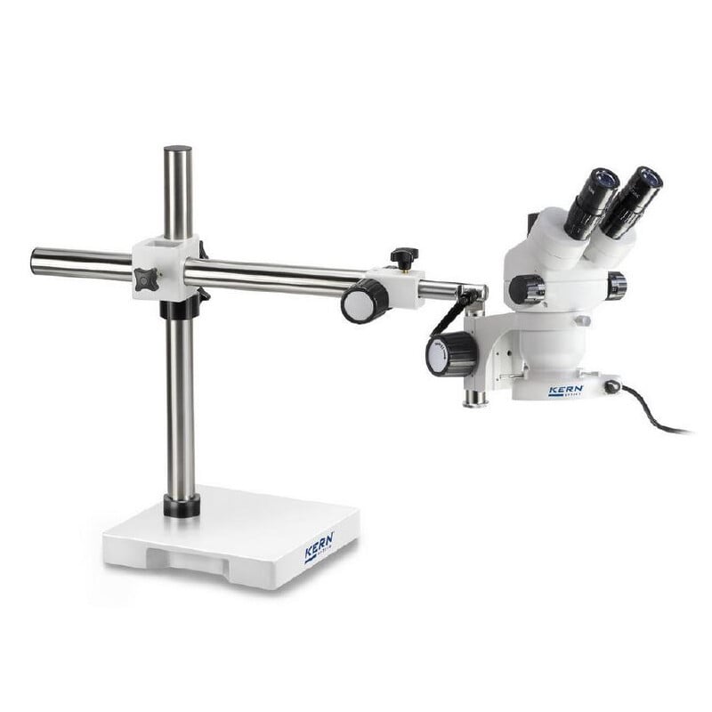 Kern Microscopio stereo zoom OZM 913, trino, 7x-45x, HSWF 10x23 mm, Cavalletto, Braccio singolo (515 mm x 614 mm) con piano d'appoggio, Lampade ad anello LED 4,5 W