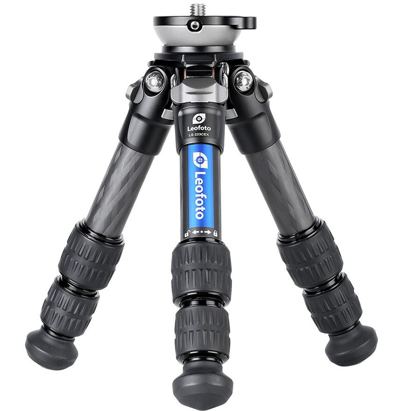 Leofoto Carbon tripod LS-223CEX Ranger mit Nivellierschale + Panoramateller RH-0