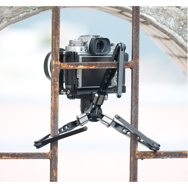 Leofoto Tabletop tripod MT-03