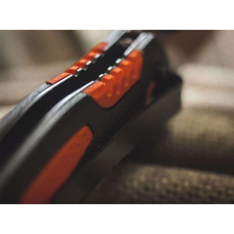 Böker Plus Coltelli Savior 4