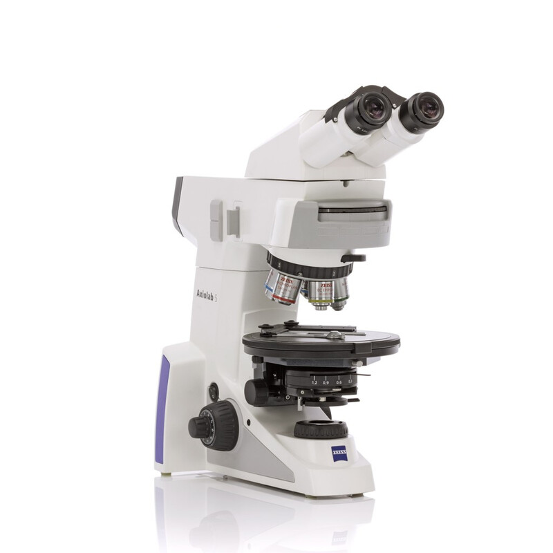 ZEISS Microscopio Axiolab 5 Pol, bino, infinity, plan, 5x, 10x, 20x, 50x, 10x/22, Dl, LED, 10W, 5xH Pol codificado, incl. preparación de ajuste Pol & micrómetro de cruz reticular
