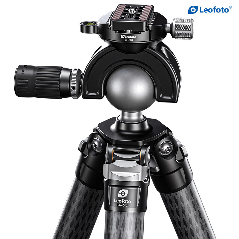 Leofoto SA-404C Carbon tripod + MH-60S Ball head