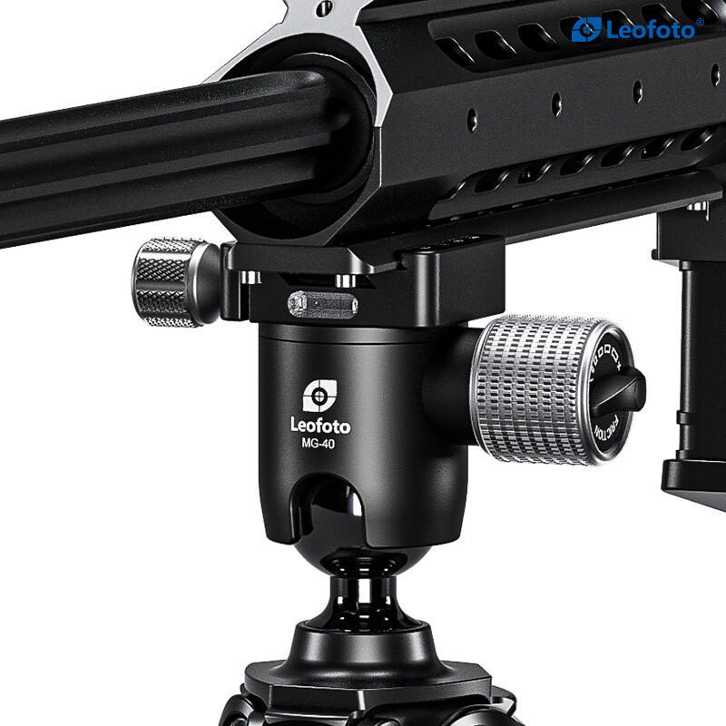Leofoto SA-324C Carbon tripod with rifle mount MG-40