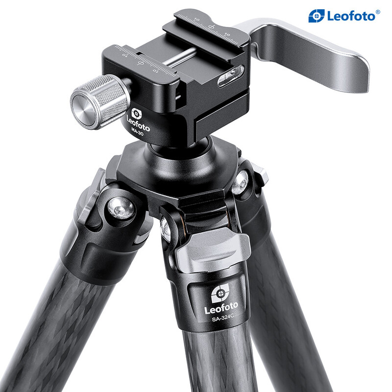 Leofoto SA-324C Carbon tripod with rifle mount MA-30