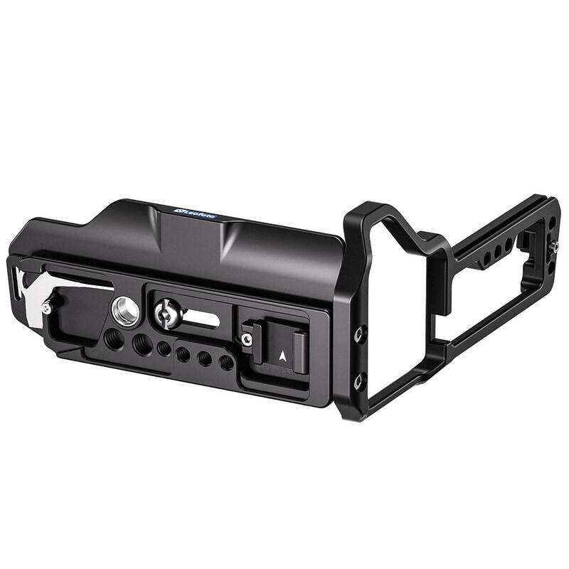 Leofoto L-bracket LPF-GFX100IIB for Fujifilm GFX 100II with battery grip