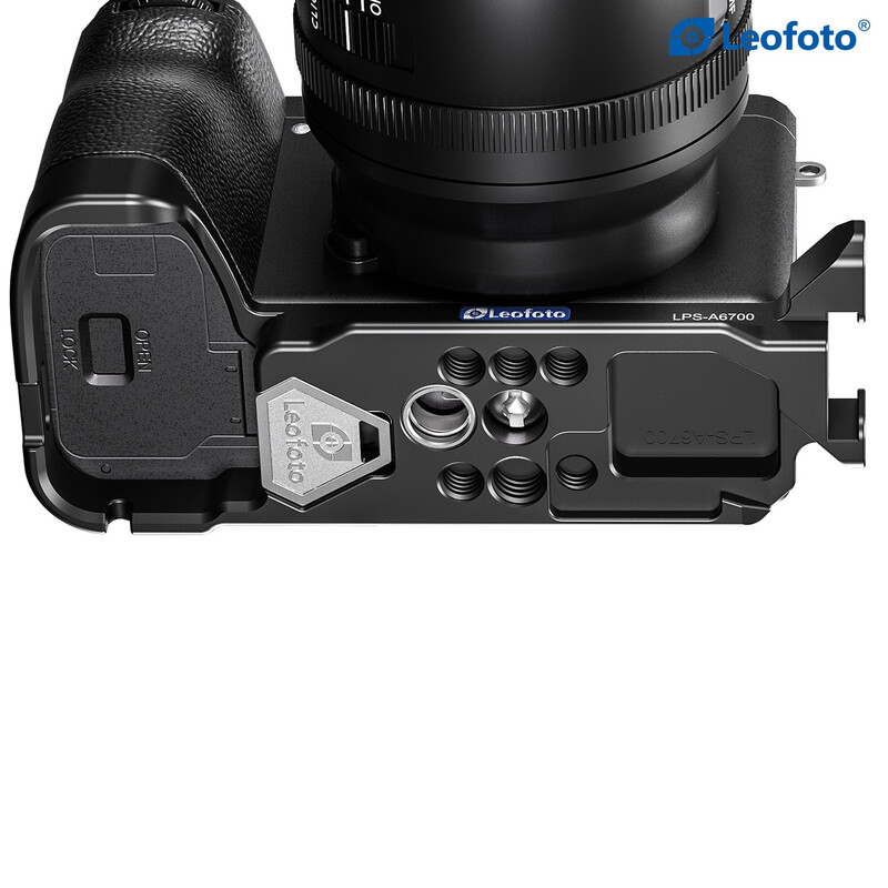 Leofoto L-bracket LPS-A6700 for Sony Alpha A6700