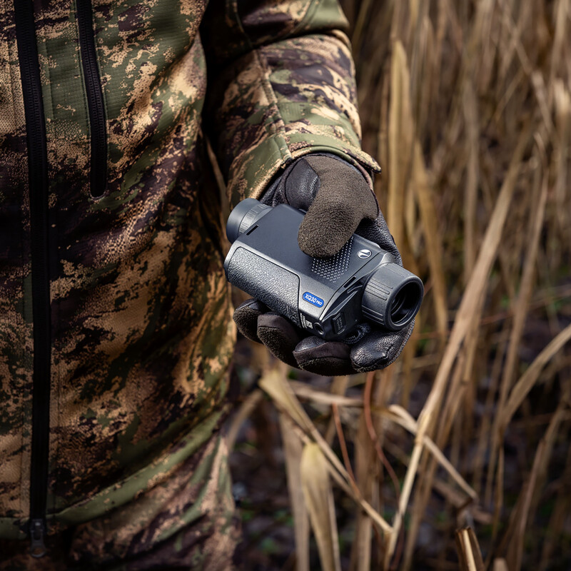 Pulsar-Vision Thermal imaging camera Axion XQ30 Pro