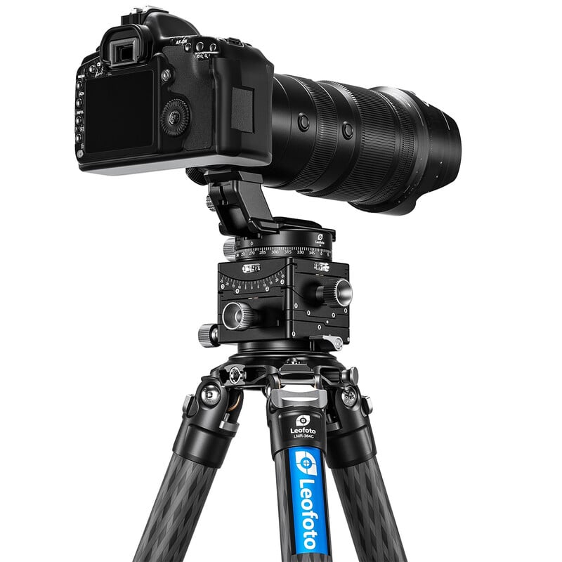 Leofoto Panoramic tripod head G6 with gear